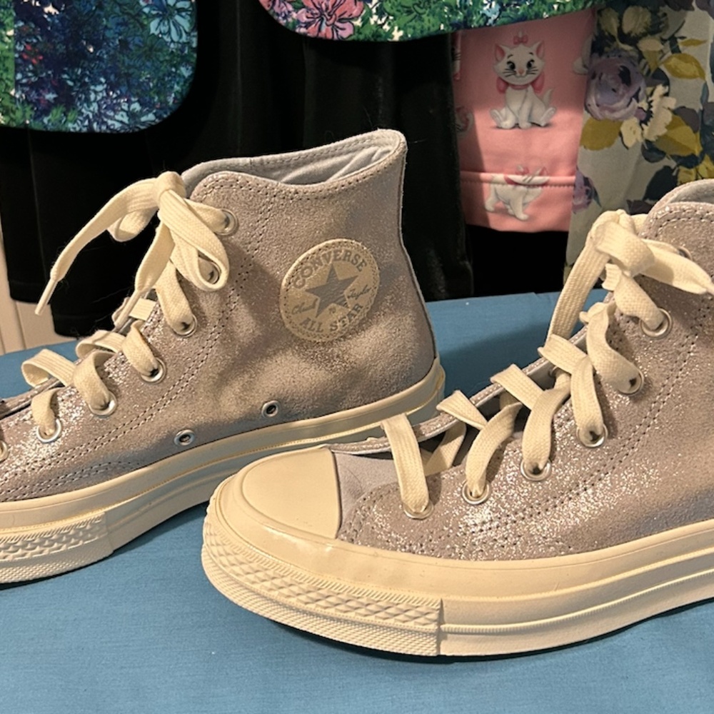 Converse Blue Suede Hightops - image 3